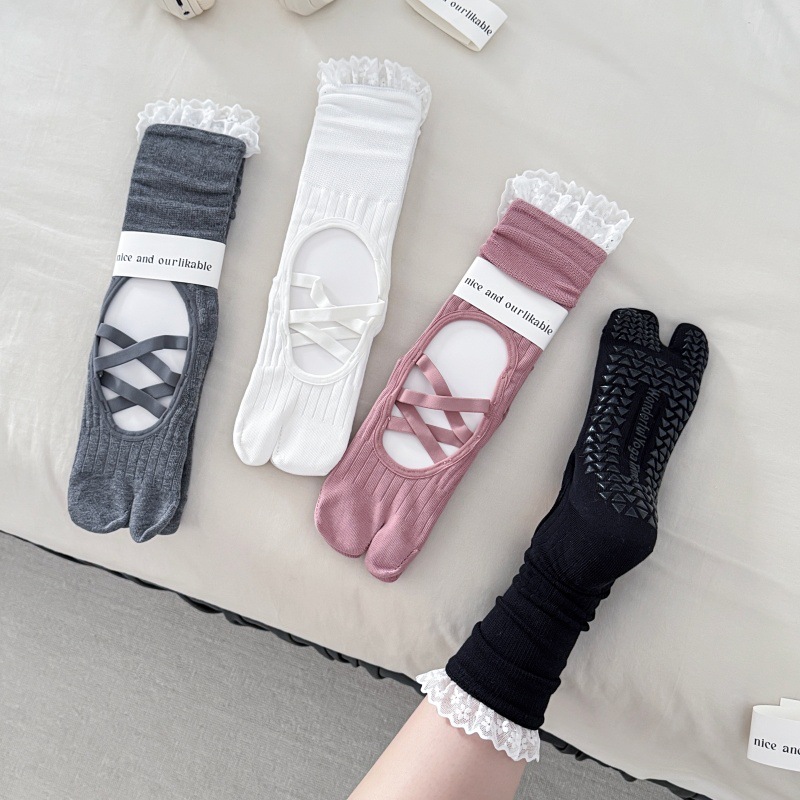 ถุงเท้าโยคะผู้หญิง ปลายเท้าแยก - Yoga Of Fitness บทวิจารณ์และราคา